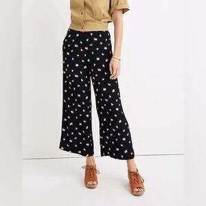 Madewell Huston Pull-On Crop Pants in French Daisies